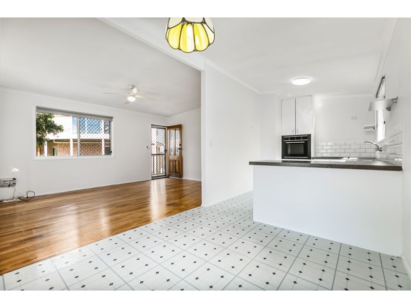 113 O’Quinn Street, Nudgee Beach QLD 4014