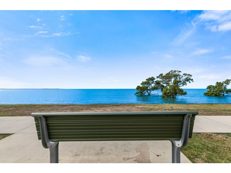 113 O’Quinn Street, Nudgee Beach QLD 4014