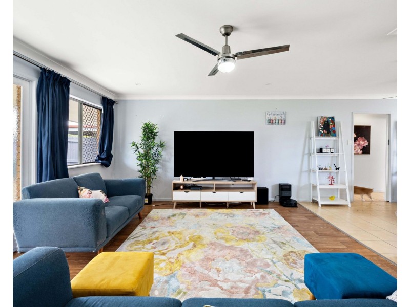 11 Gertrude Street, Strathpine QLD 4500