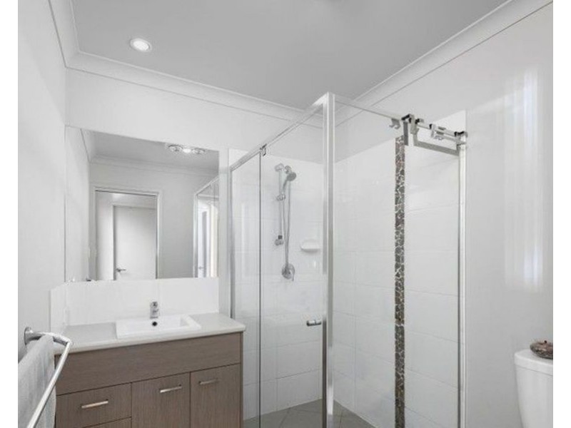 1/54-56 Feather Court, Morayfield QLD 4506