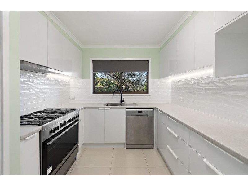 70 Windrest Street, Strathpine QLD 4500