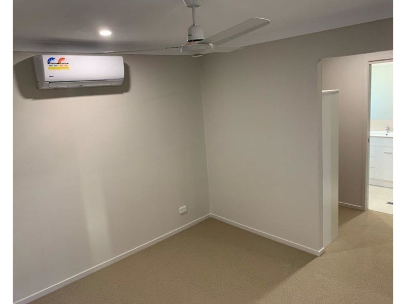 14 Waterline Street, Pimpama QLD 4209