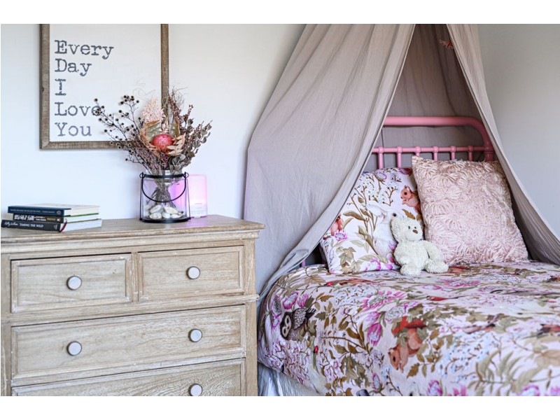 1 Beechwood Place, Warner QLD 4500