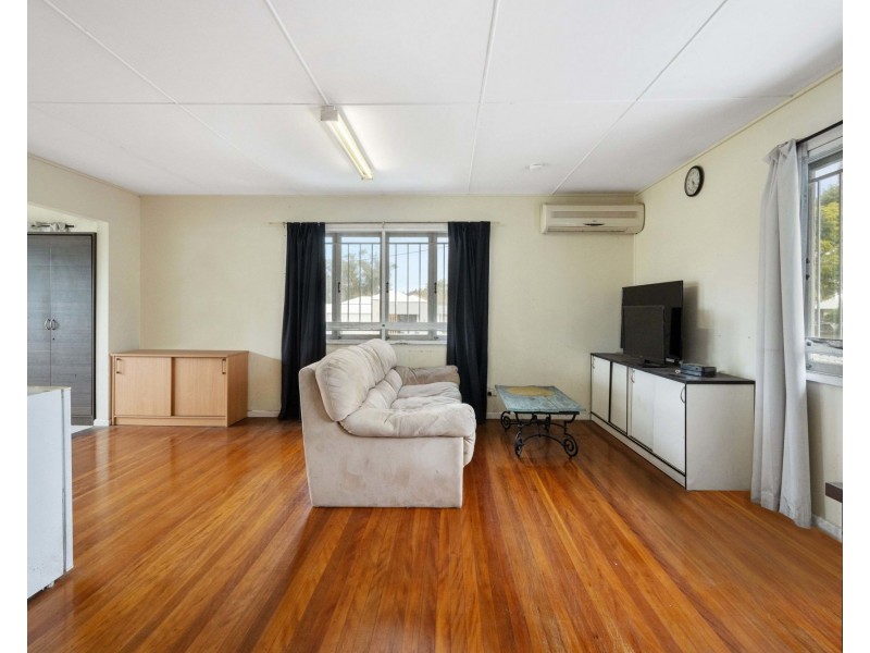 10 Wirraway Street, Strathpine QLD 4500