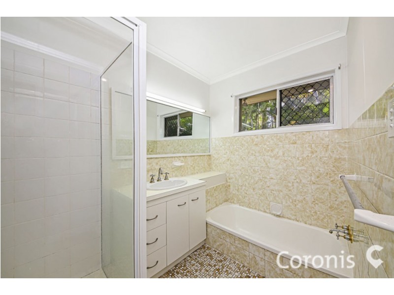 49 Bunora Avenue, Ferny Hills QLD 4055