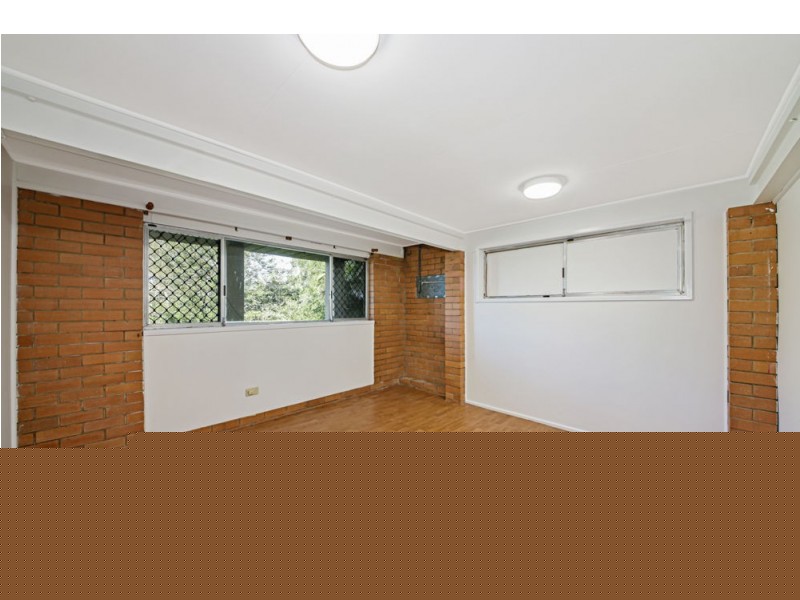 49 Bunora Avenue, Ferny Hills QLD 4055