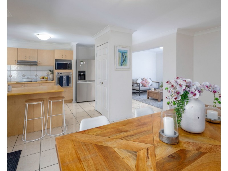 9 Orinda Court, Cashmere QLD 4500