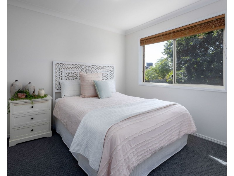 9 Orinda Court, Cashmere QLD 4500