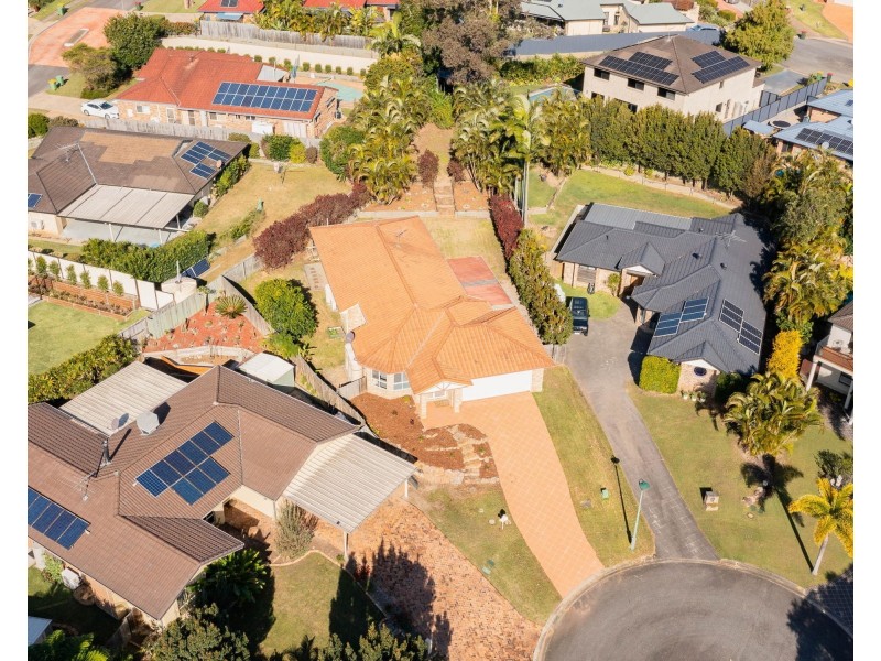 9 Orinda Court, Cashmere QLD 4500