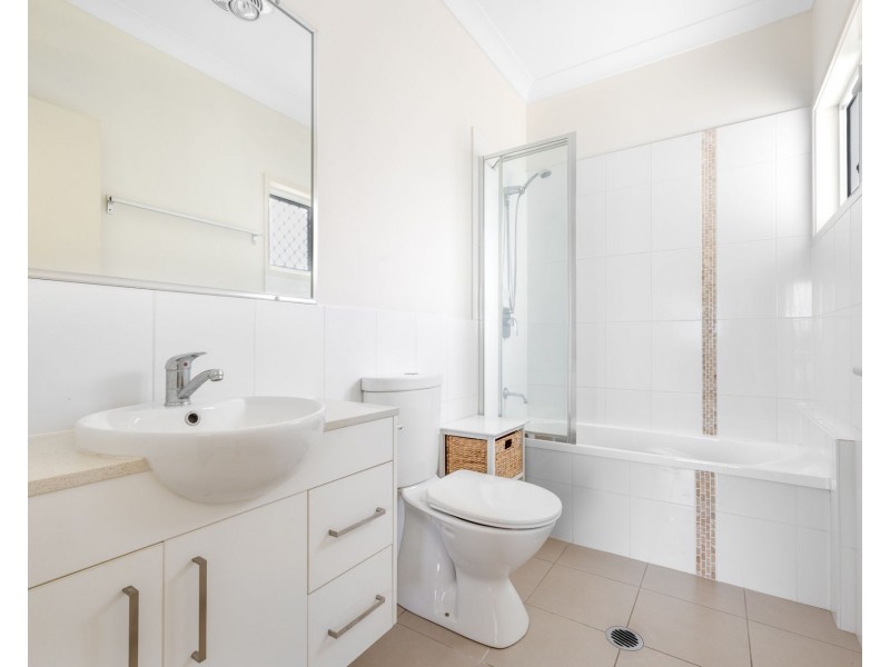 4/10 Harry Street, Zillmere QLD 4034