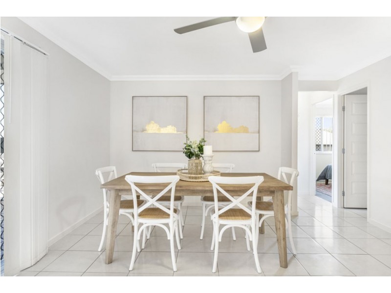 60 Moor Circuit, Warner QLD 4500