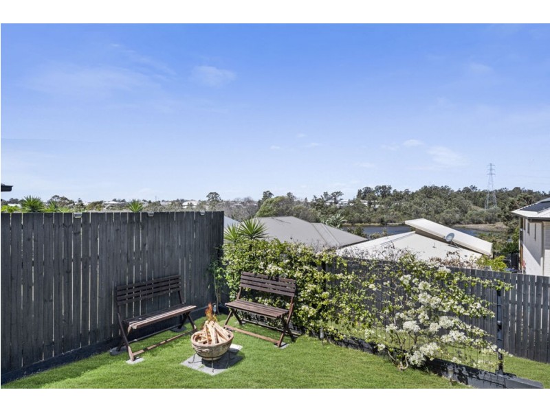 60 Moor Circuit, Warner QLD 4500