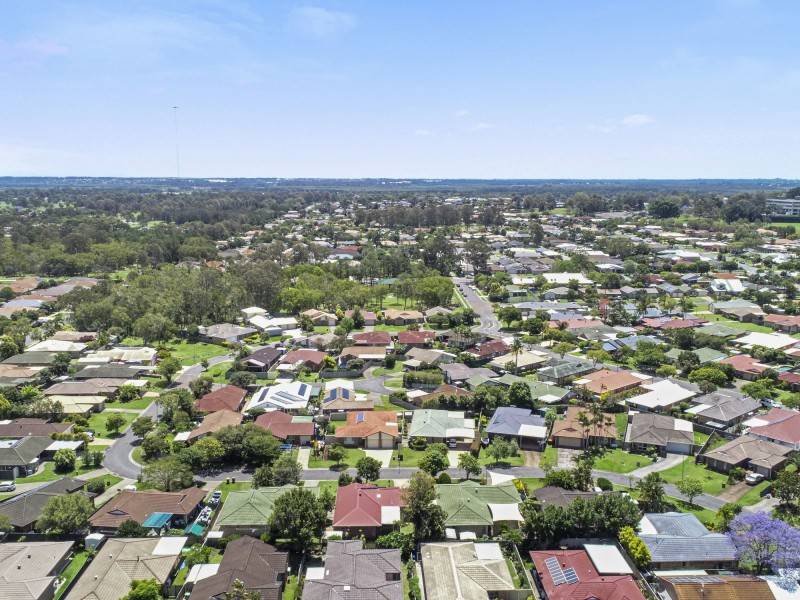 39 Canterbury Street, Bracken Ridge QLD 4017