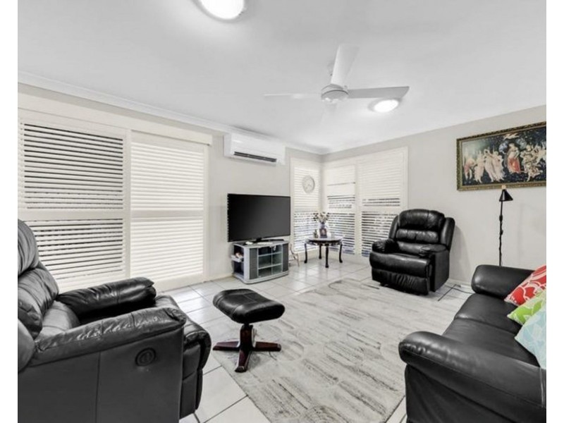 4 Cooper Place, Carseldine QLD 4034