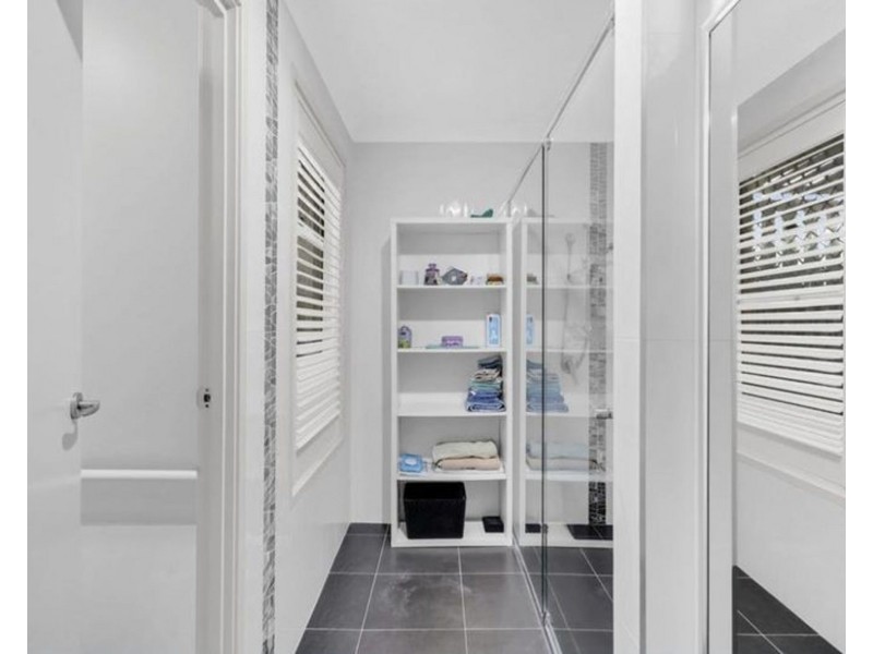 4 Cooper Place, Carseldine QLD 4034