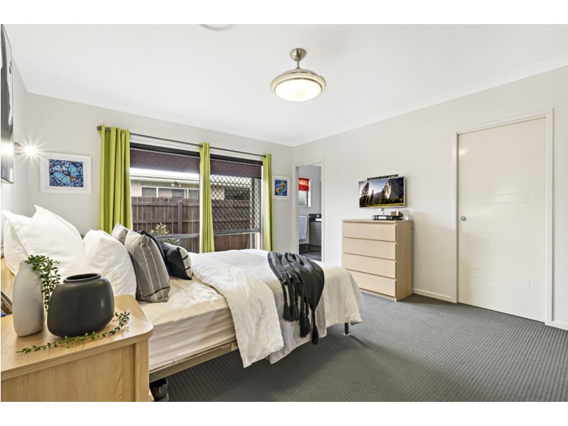 14 Cootharaba Crescent, Warner QLD 4500