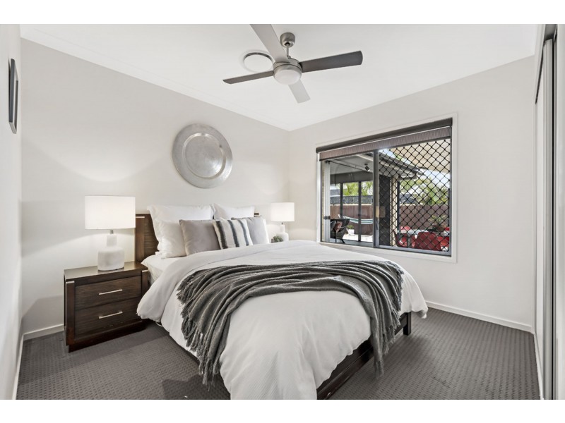 14 Cootharaba Crescent, Warner QLD 4500