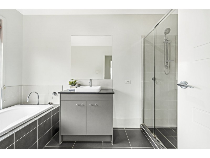 14 Cootharaba Crescent, Warner QLD 4500