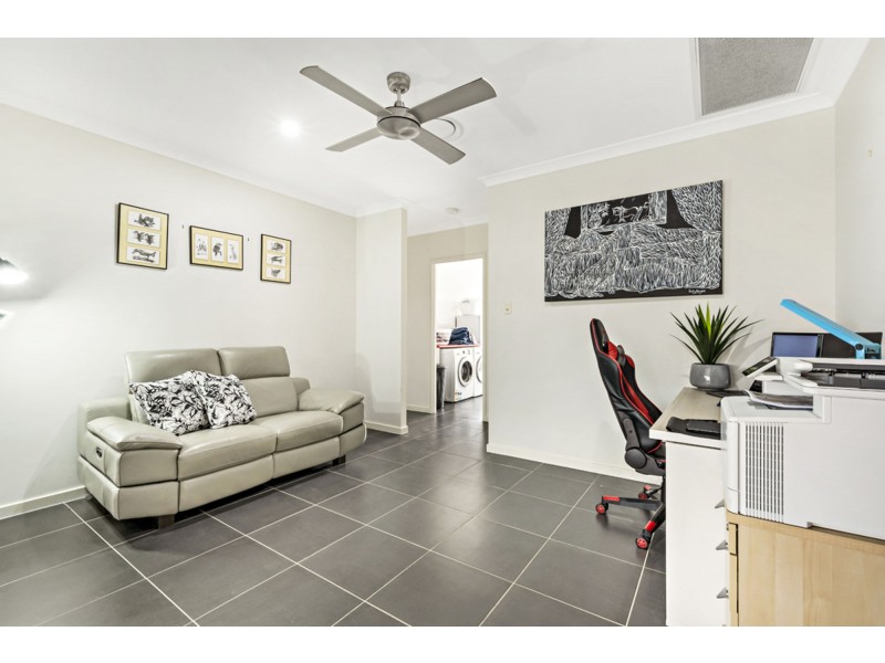 14 Cootharaba Crescent, Warner QLD 4500