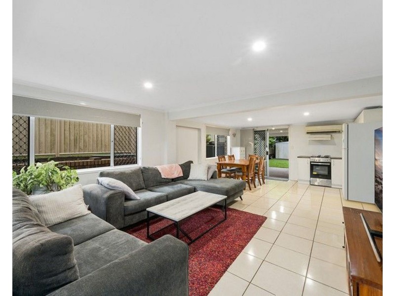 27 Brooks Road, Bray Park QLD 4500