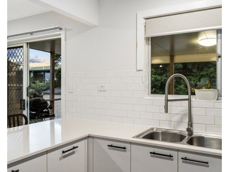 27 Brooks Road, Bray Park QLD 4500