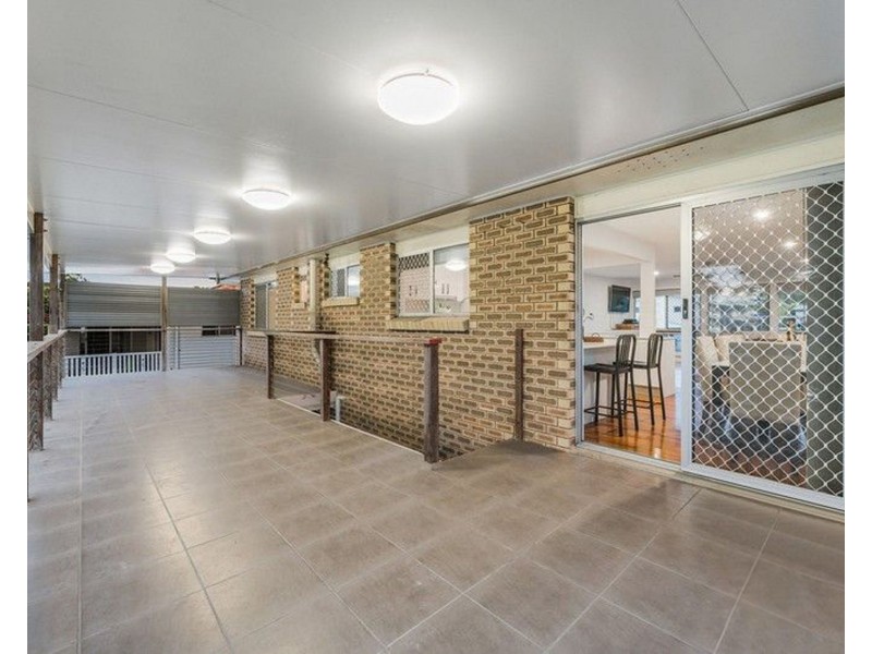 27 Brooks Road, Bray Park QLD 4500