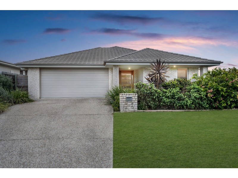 37 Cooloola Circuit, Warner QLD 4500