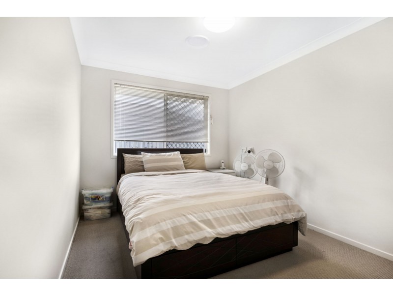 37 Cooloola Circuit, Warner QLD 4500