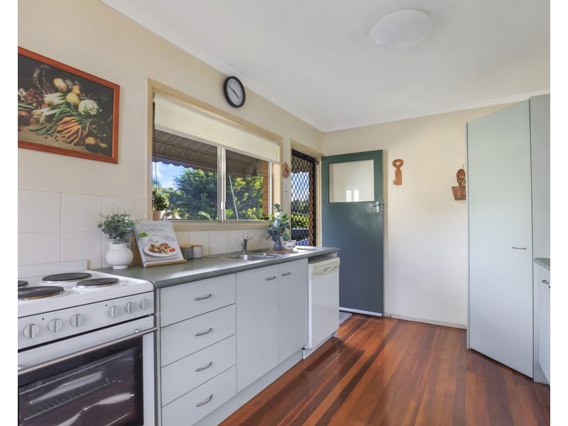 17 Cuthbert Street, Albany Creek QLD 4035