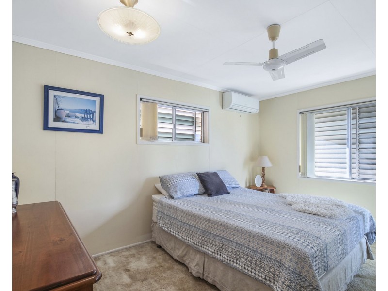 17 Cuthbert Street, Albany Creek QLD 4035