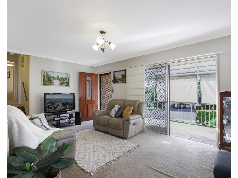 17 Cuthbert Street, Albany Creek QLD 4035