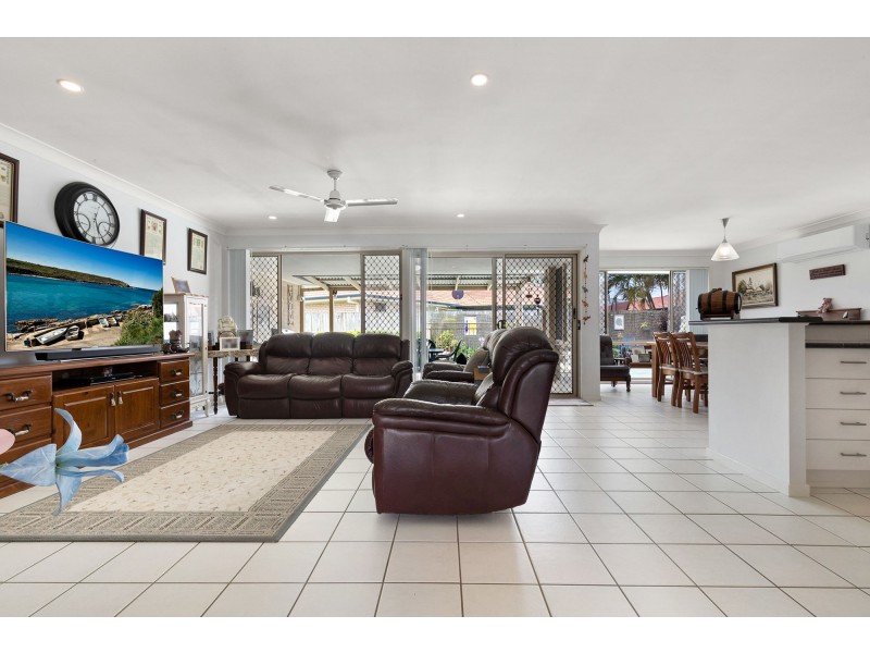 17 Brookvale Place, Bracken Ridge QLD 4017