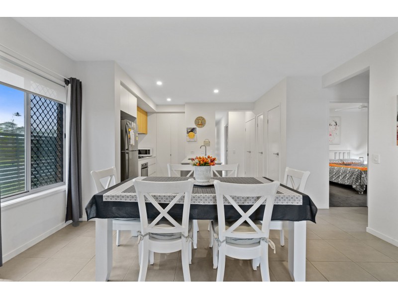 17 Gilvear Crescent, Strathpine QLD 4500