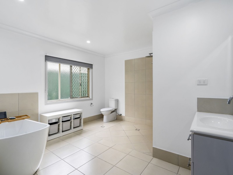 16 Hellen Street, Bald Hills QLD 4036