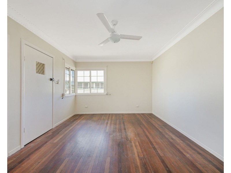 10 Buhot Street, Geebung QLD 4034
