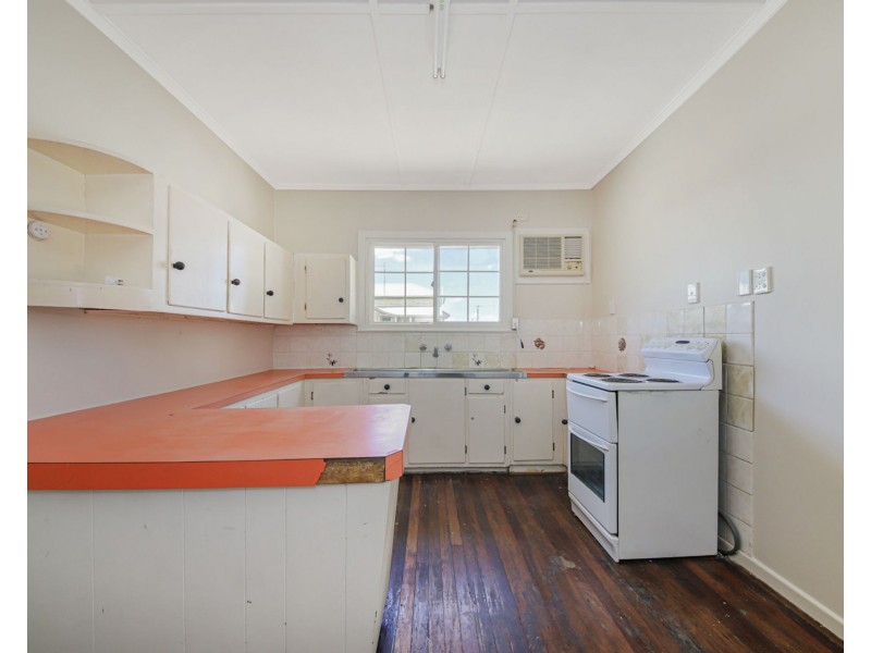 10 Buhot Street, Geebung QLD 4034