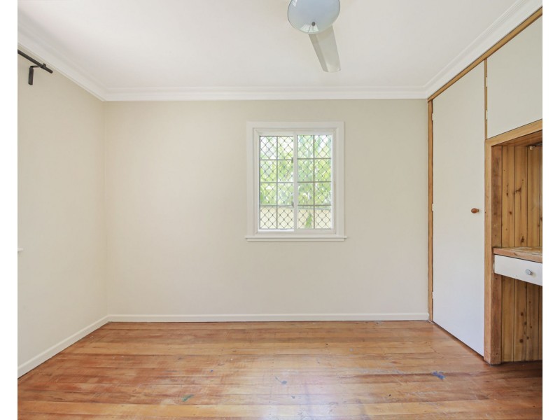 10 Buhot Street, Geebung QLD 4034