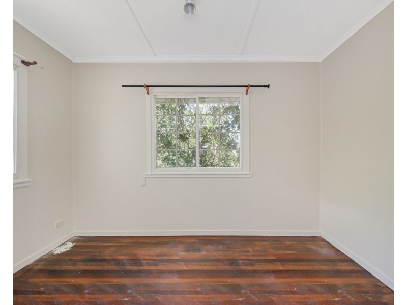 10 Buhot Street, Geebung QLD 4034