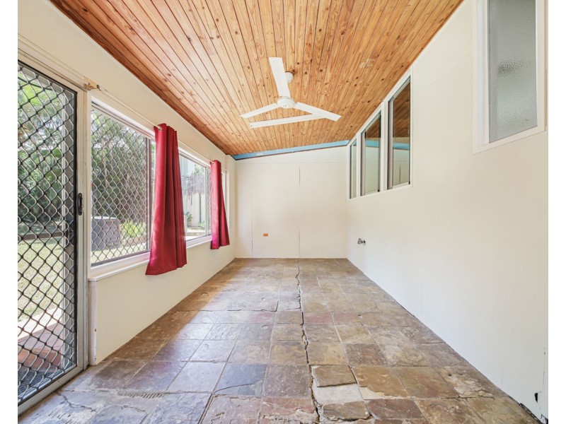 10 Buhot Street, Geebung QLD 4034