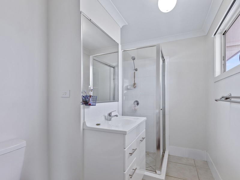 1/64 Station Road, Lawnton QLD 4501