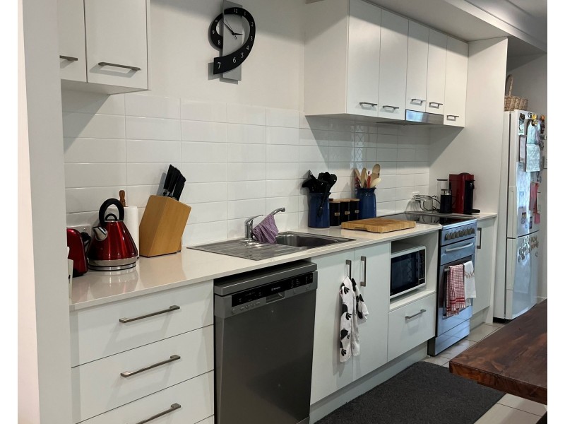 109 Carlingford Circuit, Warner QLD 4500