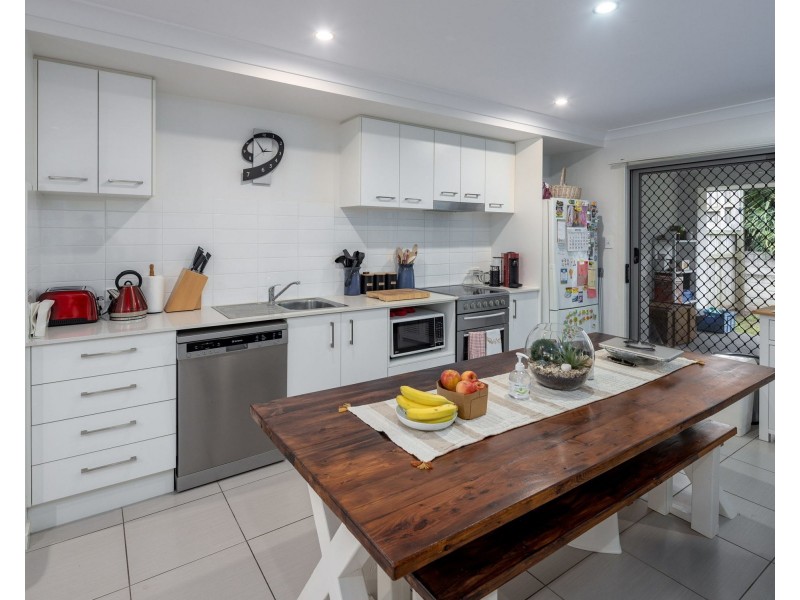 109 Carlingford Circuit, Warner QLD 4500