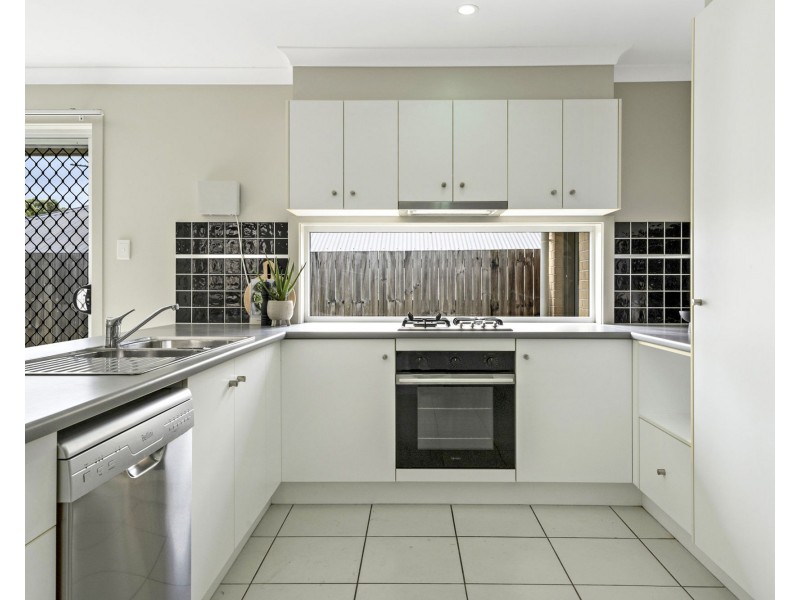 35 Burdekin Circuit, Warner QLD 4500