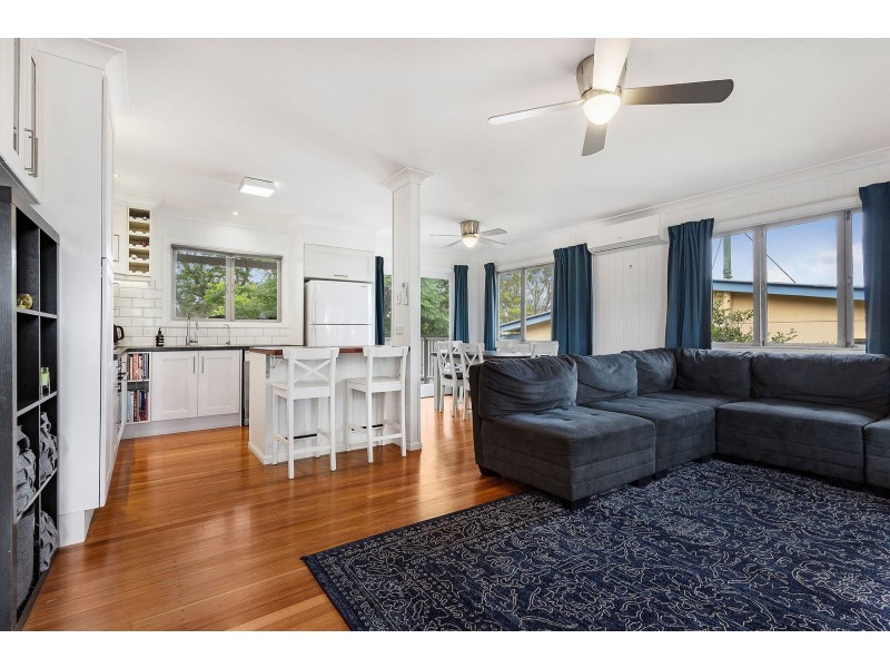 42 Hedge Street, Strathpine QLD 4500