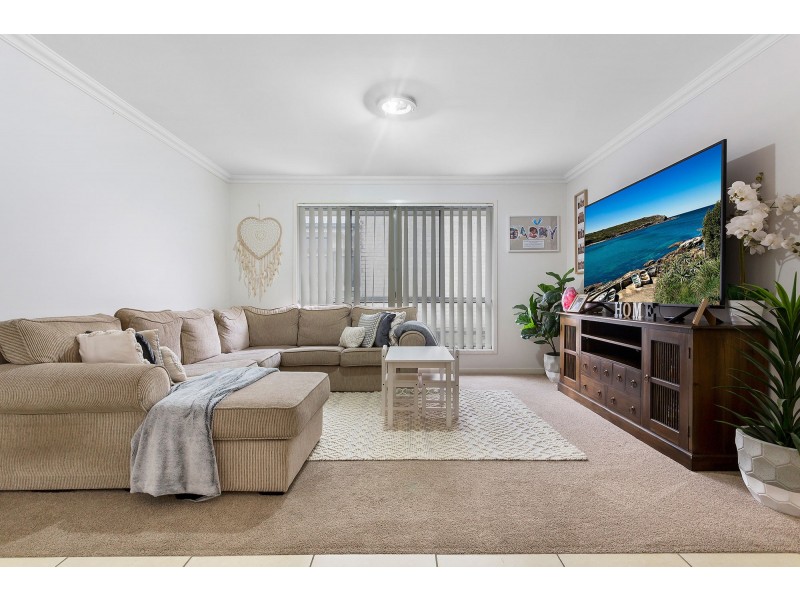 8 Winlock Circuit, Warner QLD 4500