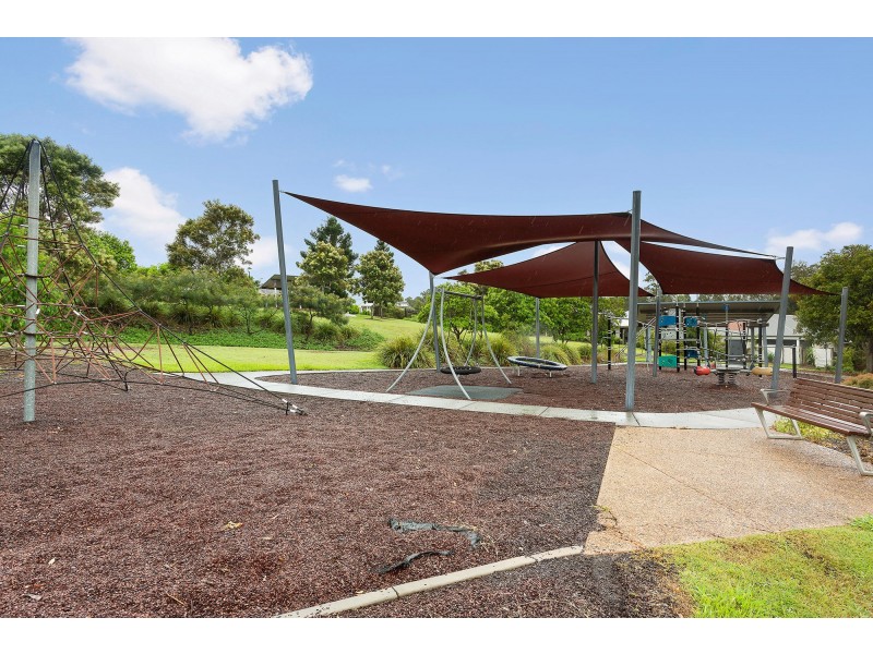 8 Winlock Circuit, Warner QLD 4500