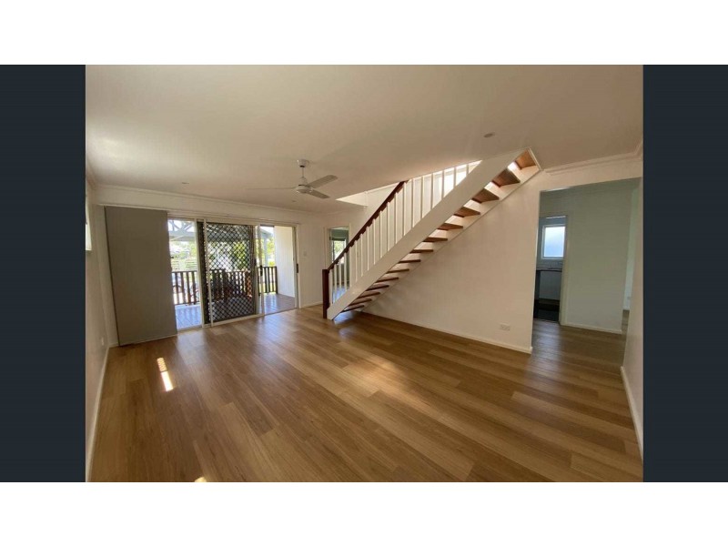 4 Wickham Street, Brighton QLD 4017