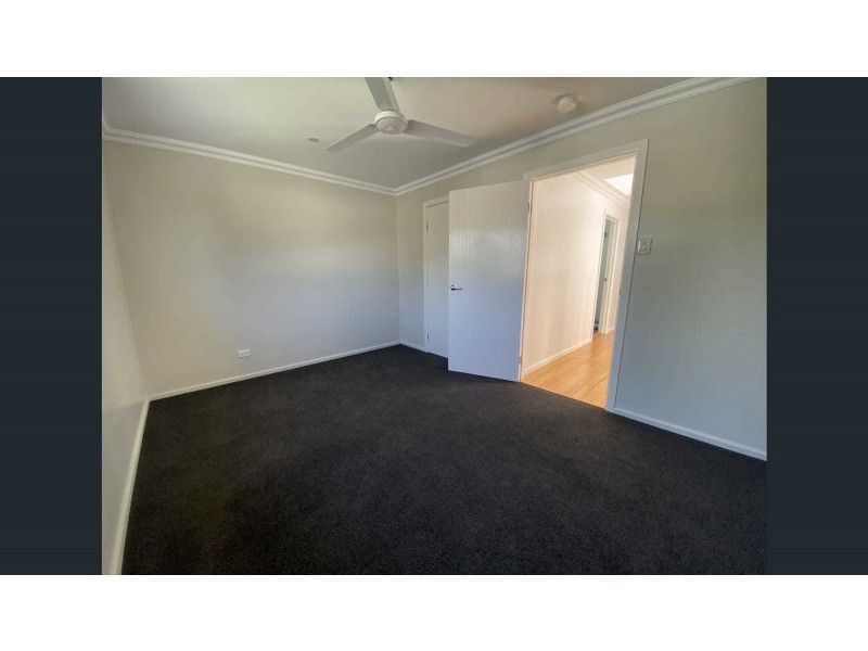 4 Wickham Street, Brighton QLD 4017