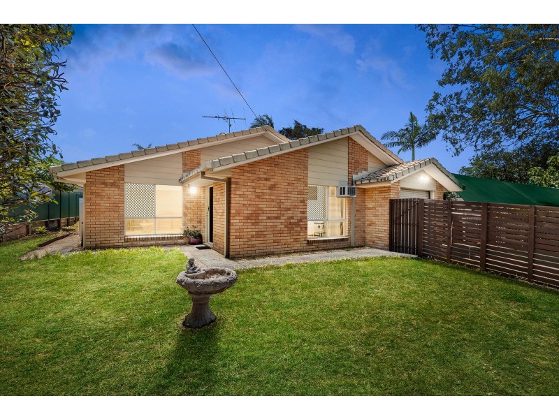 21 Bracken Street, Bracken Ridge QLD 4017