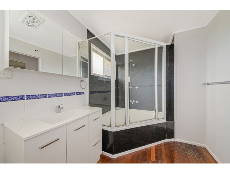 27 Norris Road, Bracken Ridge QLD 4017